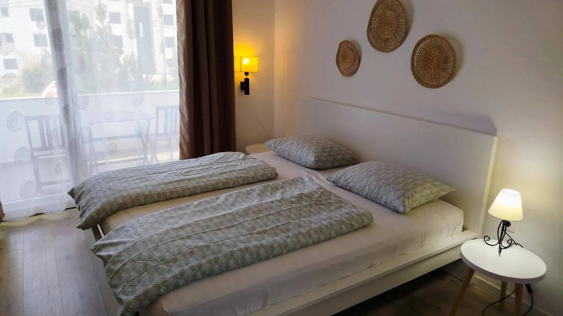 Apartments Dora Bibinje, 30 M From The Sea