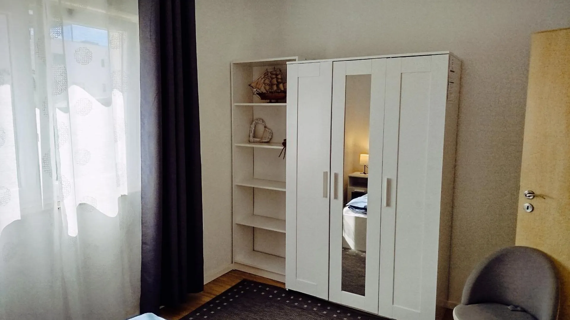 Apartments Dora Bibinje, 30 M From The Sea Bibinje